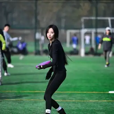 李洋强